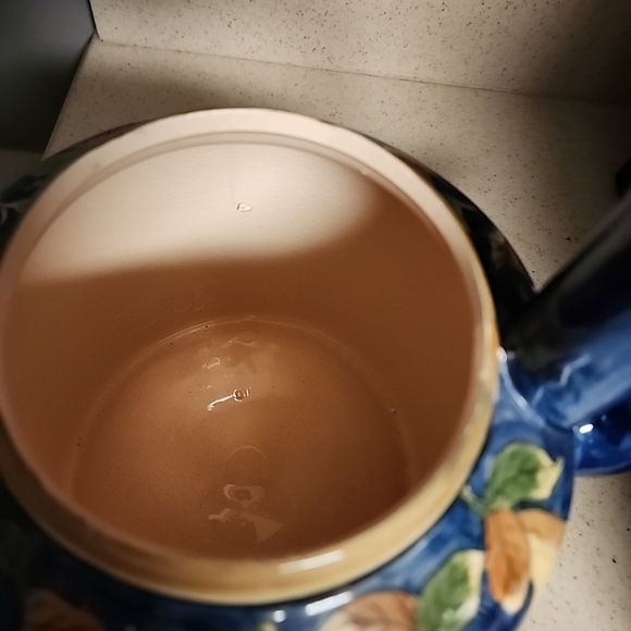 Vintage Ceramic Tea Kettle with Lid - Hand Painted China - Picture 4 of 8